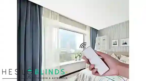 ستائر رول اب بالريموت