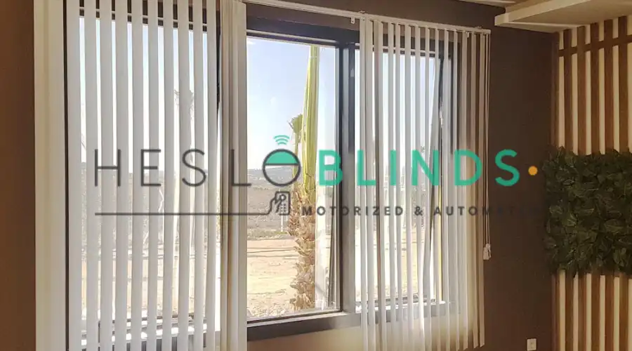 الستائر الرأسية معدنية