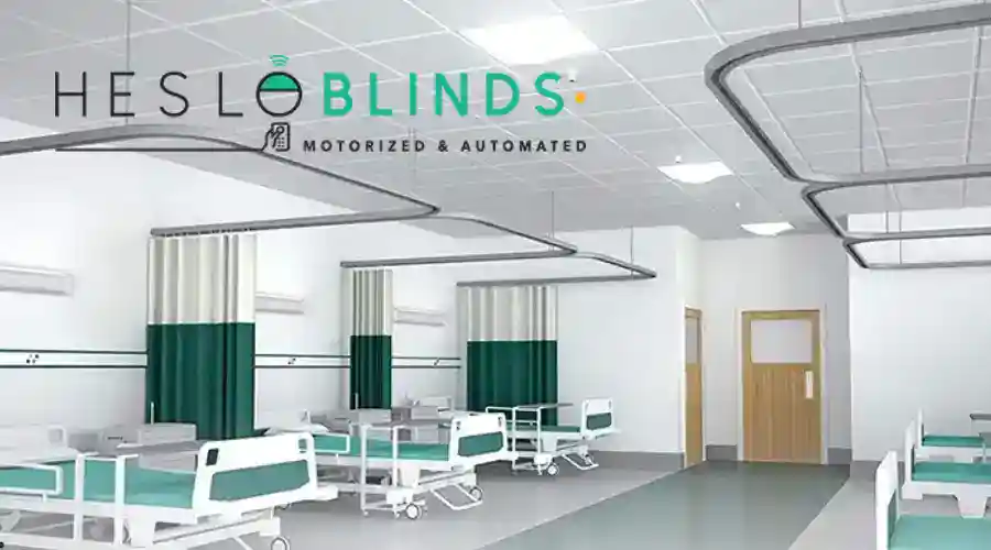 ستائر بين الاسرة